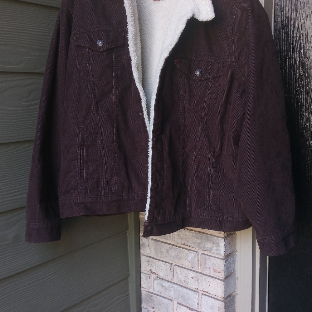 Levi’s Sherpa Trucker Jacket